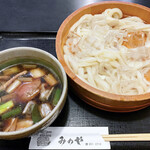 みのや  - 鴨汁たらいうどん(冷)