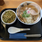 炭火焼肉市場 済州家 - チャーシュー麺（ミニネギ丼セット）