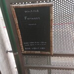 ワインとチーズの店 FERMENT - 