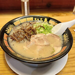 Hakata Sanki Ion Fukuoka Higashi Ten - やる氣ラーメン600円