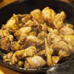 卓 - 赤鶏の炭火焼風その３