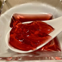 倶楽湾 - ハイビスカスのゼリー
                      →めちゃくちゃ変わってる