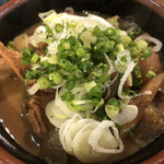 もつ焼き 稲垣 押上店 - 恐れ多くもモツ煮を汁物代わりに