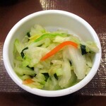 すき家 - お新香、盛り～