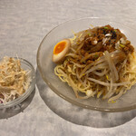 台湾料理 雅致 - 冷担々麺&ミニサラダ