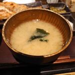 Shimpachi Shokudou - 定食の味噌汁