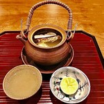 御料理 古川 - 鱧と松茸の土瓶蒸し