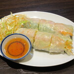 NABUN Thai Restaurant - サラッロールグン 650円(税別)