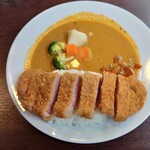 ベイリーフ - 牛カツカレー