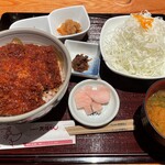 名古屋名物 みそかつ 矢場とん - 