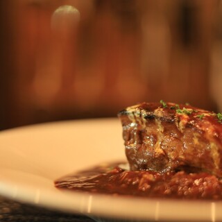 欧風煮込料理研究所 エル ルージュ_1