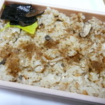割烹　梅津 - 松茸とかしわの炊き込みご飯♪