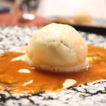 別邸 石の家 - 海の幸のパイ包み　アップ