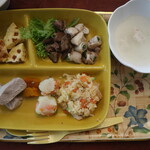 別邸 石の家 - ワンコ用の朝食