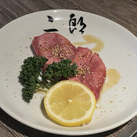 焼肉&手打ち冷麺 二郎 KANAYAMA - 