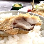 三軒屋 - 【あじフライ定食 935円(税込)】メインのあじフライ♪