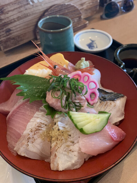 どんと屋 敦賀 海鮮丼 食べログ