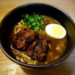 風遊斎 - スパイシーなカレーとナンコツソーキのコラボです