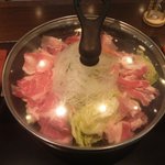 肉屋の正直な食堂 神田神保町店 - できあがる前の食材