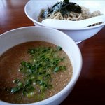 麺屋 菜々兵衛 - つけ麺、鶏白湯使用でつけダレが濃くなってます