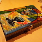 フレンチキュイジーヌ ティアレ - お勘定はこの宝石箱に入ってきます。ここにお金を入れて渡します♪面白いでしょ＾＾