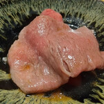 肉割烹 岡田前 - 松坂牛と松茸のすき焼き