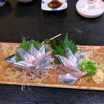 十八番 - 新サンマのお刺身。