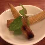 ワイン　お食事　自家製パン　バローロ - 