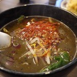 杏’S - 黒担担麺です