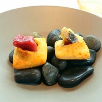 ベージュ アラン・デュカス 東京 - アミューズ