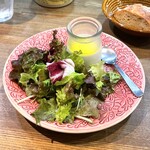 レ・ピコロ - 玉葱のプリンとサラダ