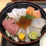 Kappadou - 海鮮丼