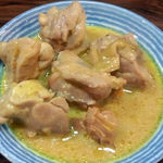 二劫 - 鶏のタイ風カレー煮200円
      