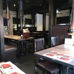 焼肉一番 団楽 - 店内