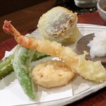 桶家乃隠居 - 今宵の天ぷら おまかせ五品
