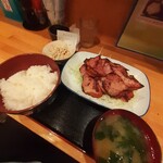 Sakedokoro Tsugaru - 限定の切り落としベーコン定食