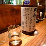 地酒喝采 かも蔵 - 【高知】西岡酒蔵店「久礼」特別純米。黒潮おどる鰹の国からやってきた一杯