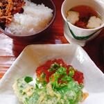 Midori - ご飯、スープ、戻り鰹の生節