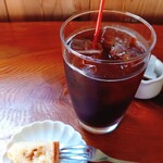 Midori - アイスコーヒー、あつあつマフィン