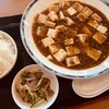 中国料理 四川 - 麻婆豆腐・ライス・ザーサイ