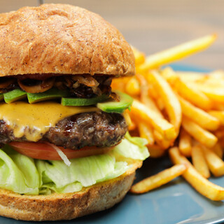 HAT Burger&Coffee Shop_1