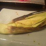 西麻布 肉粋やまもと - ヤングコーンもサヤ付きで