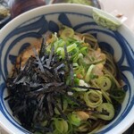 京甘味 文の助茶屋 - 茶そば(冷) 山芋とろろ 天かす ねぎ  海苔