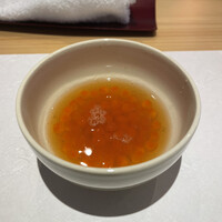 すし 副島康広 - 筋子　
                    お出汁で食べる筋子。甘味とコクが際立ちます⭐️⭐️⭐️⭐️⭐️