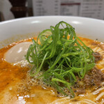 創作麺工房 鳴龍 - 肉味噌と九条ネギ