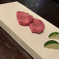 牛牛 西麻布 総本店 - 