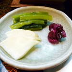 渓山亭 -  香の物、野沢菜・沢庵・しば漬  (2012/10 訪問)
      