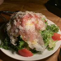 カルネジーオ イースト - 