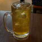 チョップスティックス - 独特の香りがする蓮の花茶を飲んで口の中をさっぱりさせる