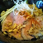 神戸製麺 - ローストビーフ 油そば 790円